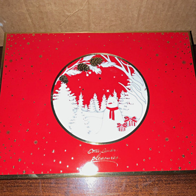 Estée Lauder Pleasures Women Gift Set Perfume & Body Lotion Snowflake Box