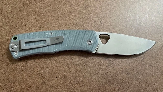 Cuchillo JAMES 1911-1298 CTS-BD1 (Folsom) acero inoxidable hoja lisa mango gris Foto 2 de 4