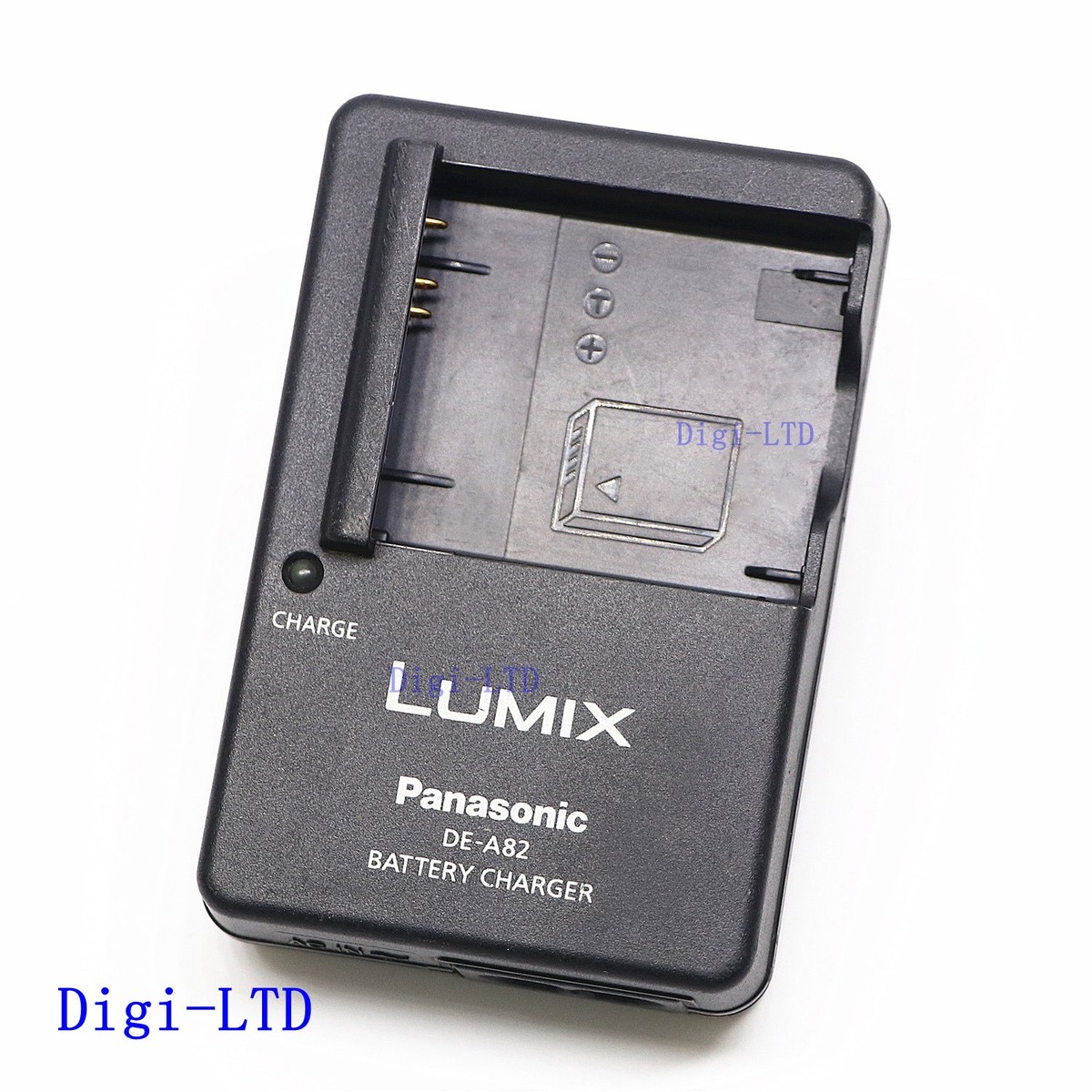 Original Panasonic DE-A82 Charger for Lumix LX5 LX6 LX7 DMW-BCJ13