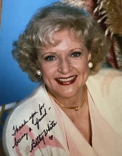 Betty White Golden Girls Signed Autographed 8x10 Color Photo Re List NPB