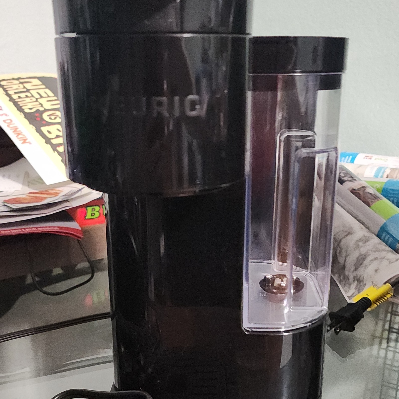 Keurig K-Slim Pod Coffee Machine Black K-Cup Compatible Removable Water Tank