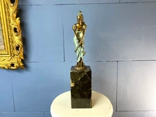 Green Patinated Bronze Figure Woman with Skirt mounted on marble after Milo