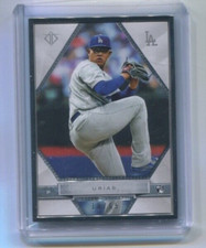 2016 Topps Transcendent  JULIO URIAS  MLB Icons Rookie #4 - DODGERS #d 18/65