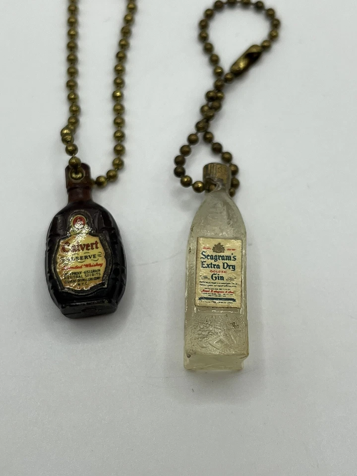 Seagrams Gin Keychain Mini Bottle &Vintage Mini CALVERT Whiskey Bottle Keychain - Image 2 of 4