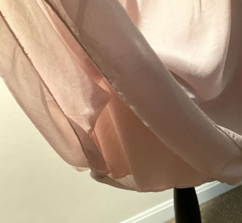 VTG NOS GABRIELLA ROCHA DUSTY ROSE RUFFLED LAYERS DRESS 60% SILK SIZE L - Picture 8 of 10