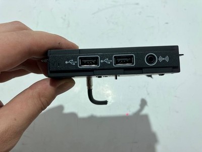 VOLKSWAGEN TIGUAN MK2 USB SOCKET PORT PANEL 5QF035726 2020