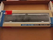 Walthers 932-6772 HO-Scale New York Central Pullman-Standard 52-Seat Coach