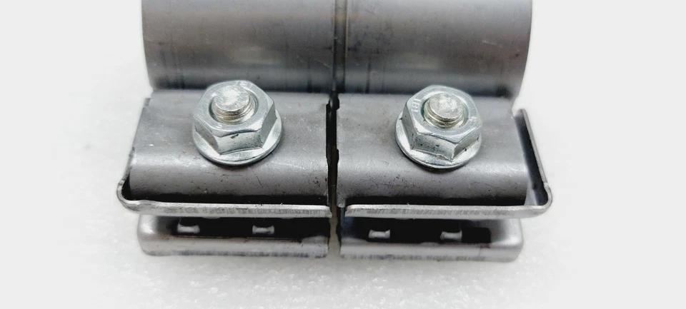 Conector de tubo de abrazadera de escape Ford Transit Connect 2014-2023 NU2Z5K256B Foto 3 de 4