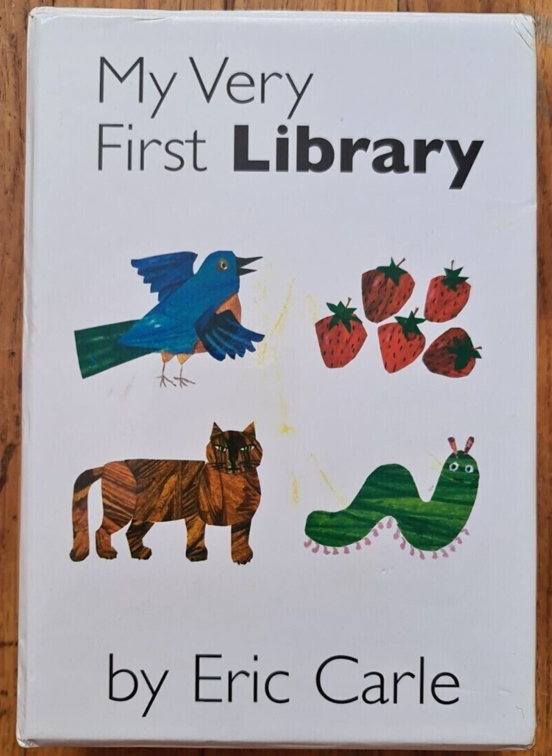 The ERIC CARLE Library 新品未開封 Amazon.com: The Eric Carle Library Featuring 8 Classic Board Books