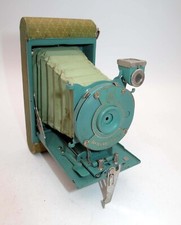  VINTAGE GREEN KODAK PETITE WITH ORIGINAL GREEN BELLOWS-GREAT CONDITION