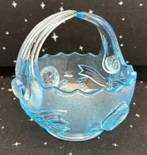 VTG Lenox Imperial Glass "Buttons & Bows" Blue Basket 5" Round handmade USA 80's