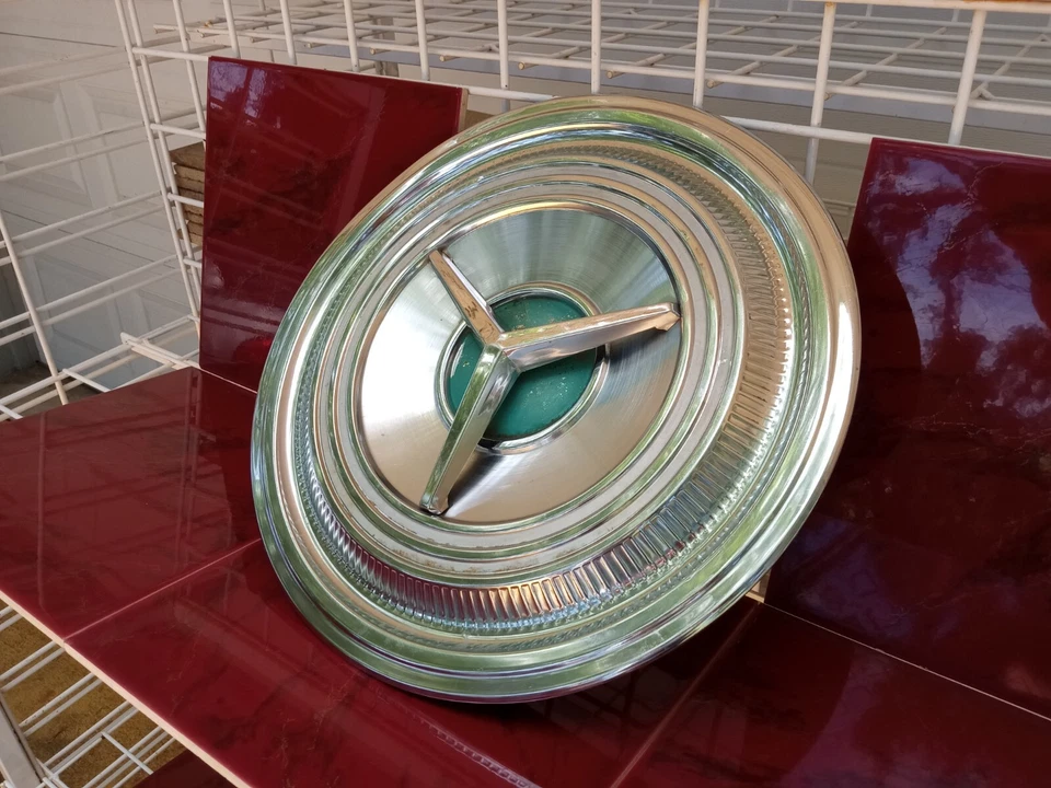 Oldsmobile Super 88 98 1959 dinámico tapacubos giratorios de 15" (1) cubierta de rueda antigua Foto 3 de 4