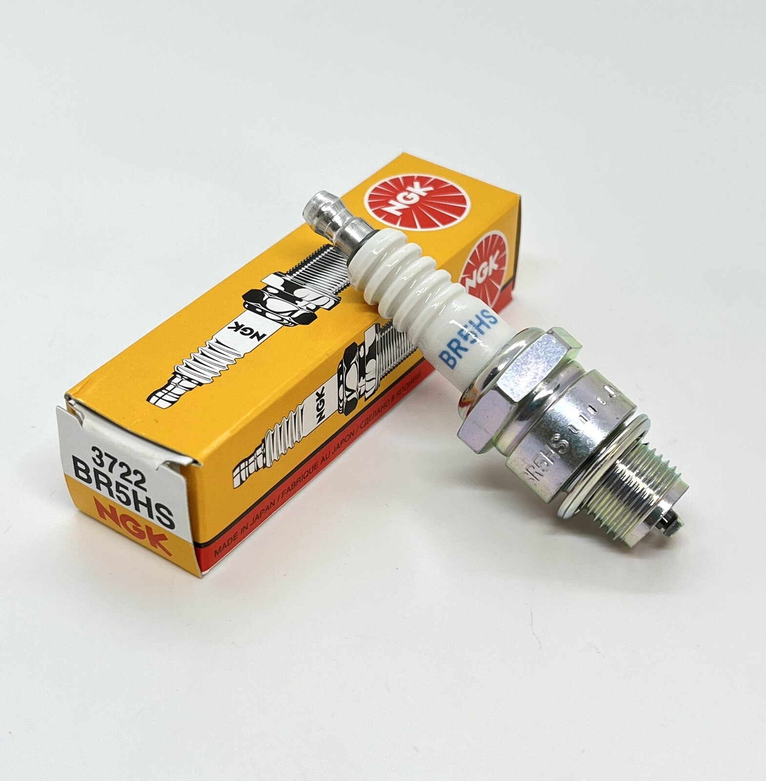 NGK BR5HS Spark Plug - Outboards