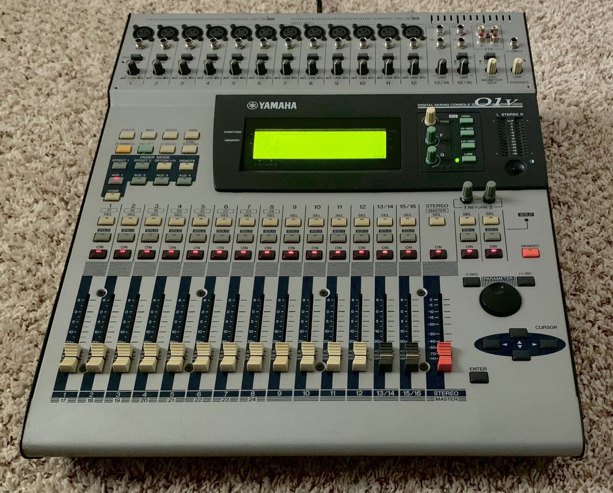 YAMAHA 01v Digital Mixer & I/O Card MY8-AT, Excellent (16 YAMAHA 01v Digital Mixer & I/O Card MY8-AT, Excellent (16