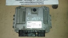 Centralina motore Mazda 3 '06 1.6 TDi codice 0281012530