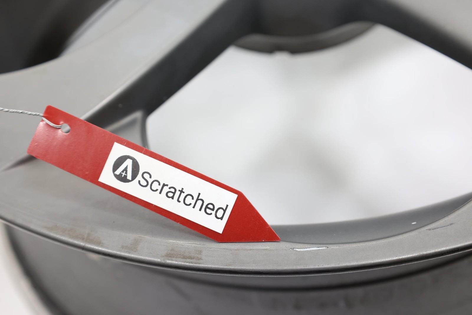 2019 - 2025 ALFA ROMEO GIULIA WHEEL RIM ALLOY 18X8J ET33 OEM 156109961