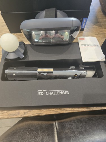 Lenovo Star Wars Jedi Challenges Virtual Reality Headset - Picture 2 of 2