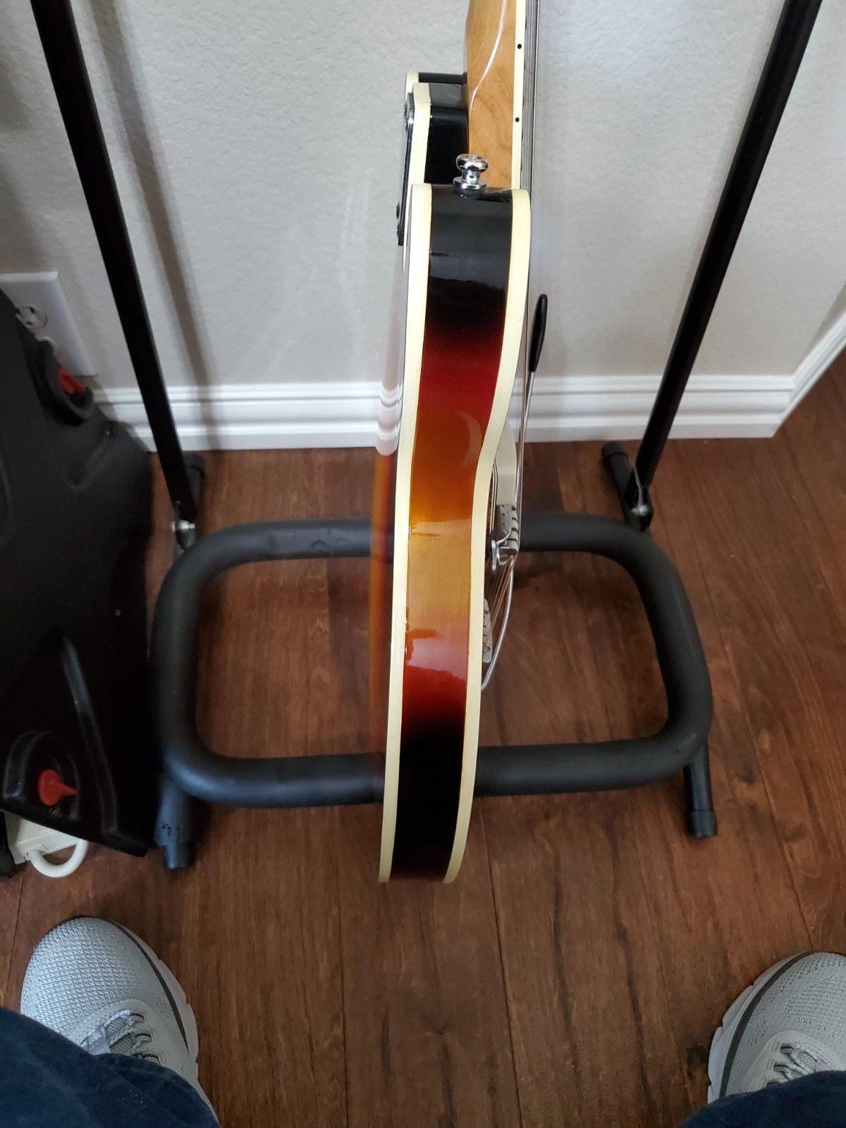 Picture 5 of 10