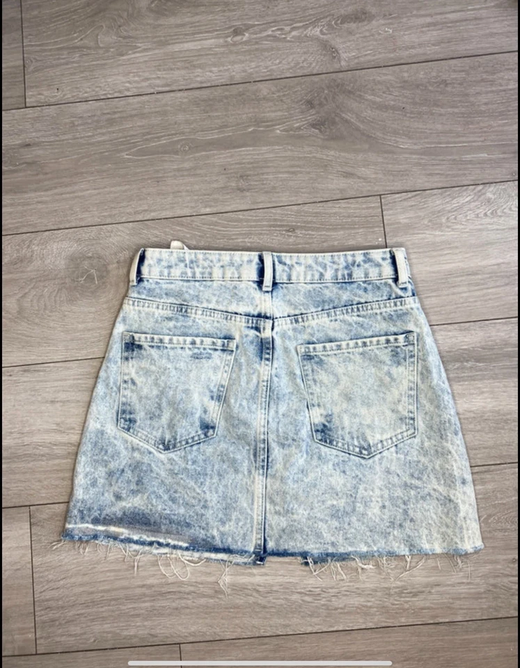 Bershka Women’s High Waist Blue Denim Mini Skirt UK Size 10-Casual Y2K - Image 4 of 4