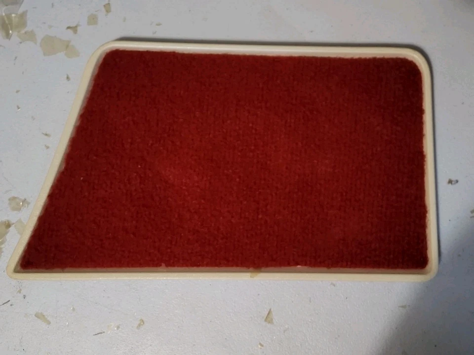 НОВАЯ ИЗ СТАРЫХ ЗАПАСОВ ВИНТАЖНАЯ РЕШЕТКА ДИНАМИКА MOPAR 1979 С КОВРОВЫМ ПОКРЫТИЕМ NO 5211182 RH CHERRY D472SRW - Изображение 3 из 3