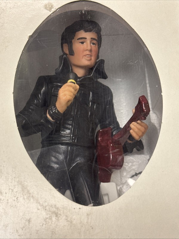 VINTAGE ELVIS 1968 McCORMICK BOURBON 14” DECANTER MUSIC BOX UntestedEmpty No Alc