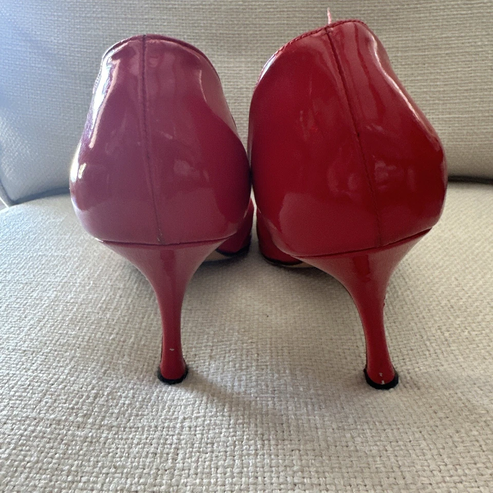 Zapatos de salón MANOLO BLAHNIK 40,5 charol rojo punta abierta 9,5 Foto 3 de 4