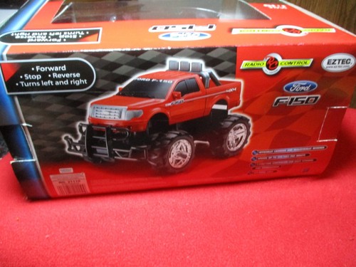 Radio Shack EZTEC 2010 Ford F-150 Radio Controlled Off-Road Pickup Tested Works - Picture 8 of 8