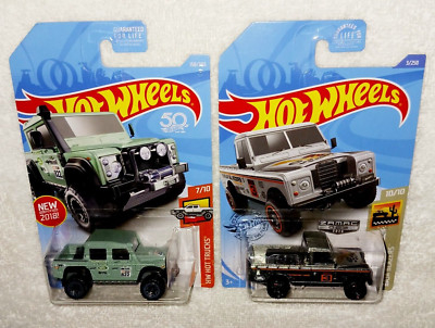 HOT WHEELS (1) LAND ROVER DEFENDER & (1) ZAMAC SERIES lll PICKUP