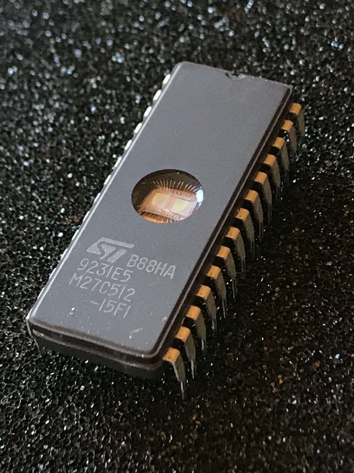 M27C512-90F6 STMicroelectronics | Italia - Foto 9