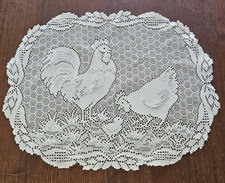 Vintage Rooster Hen Lace Placemat Oval Farmhouse Table Decor Excellent 17x14