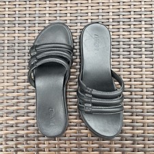 Olukai Women's Tiare Slip-On Sandals Black Leather Women  s Size 8