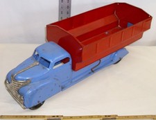 MARX LUMAR 20" DUMP TRUCK PRESSED STEEL TOY 1940s
