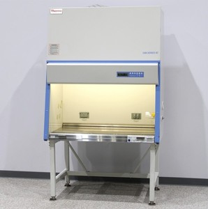 Thermo Scientific 1300 Series Class II Type A2 4ft Biological Safety Cabinet