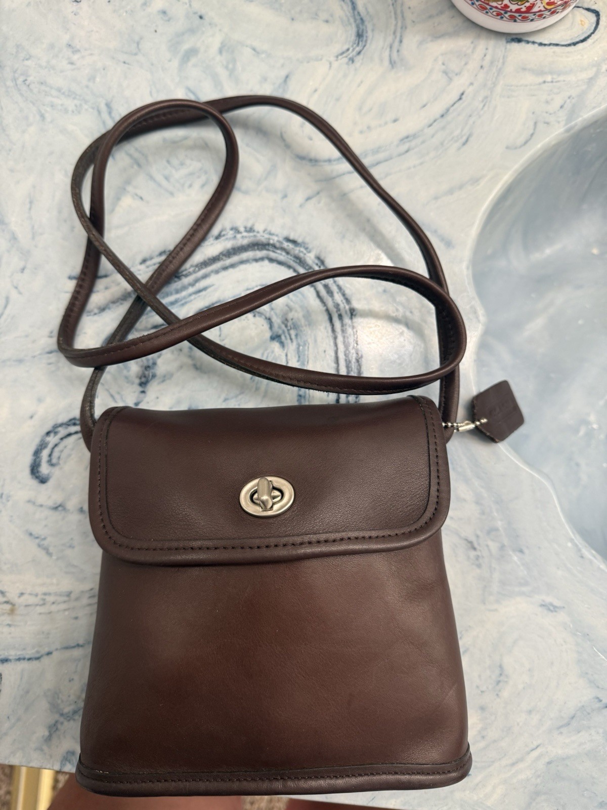 Vintage 1998 Coach Dark Brown Turnlock Small Crossbody Bag Made In Costa Rica