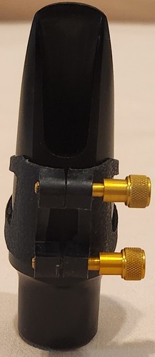 Yanagisawa Alto Saxophone Mouthpiece Size 5 Black Plastic with Ligature