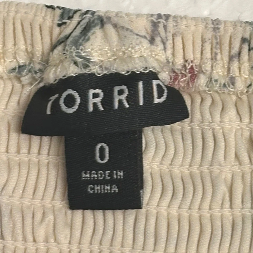 Vestido midi floral para mujer Torrid sin mangas talla 0 talla 12 Cottagecore Vacaciones Foto 4 de 4