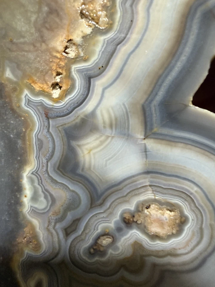 Losa gruesa grande de ágata de Kentucky *se muestra que necesita pulido húmedo* patrón intrincado Foto 2 de 4