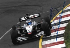 Mika Häkkinen autograph signed 20x30 cm picture