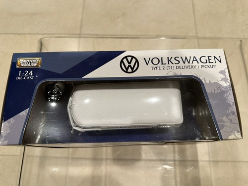 1950-1975 VW Type 2 T1 Transporter Dealer Service Cargo 1:24 NOS Delivery Van - Picture 4 of 9