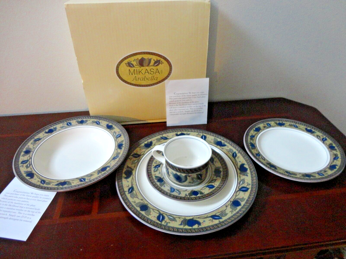 Square Mikasa Dining Set MIKASA INTAGLIO ARABELLA STONEWARE I