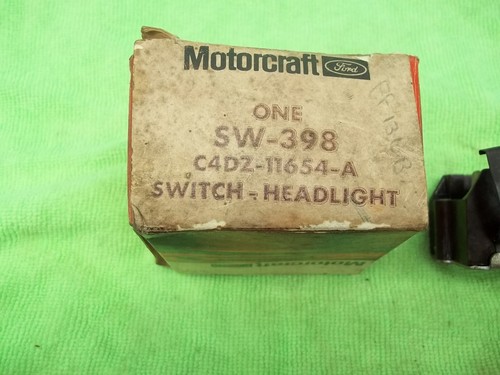 Motorcraft SW398 Headlight Switch Assy C4DZ-11654-A for Ford (DA-308) - Picture 3 of 5
