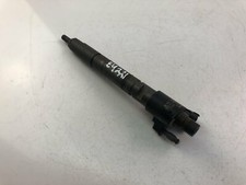 E4221 VOLVO XC70 II 2014 Fuel Injector 31272690