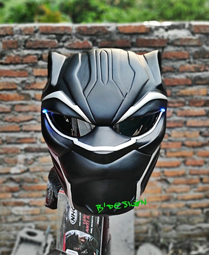 New Arrivall Helmet Custom Black Panther Bobbers Motorcycle ( approved DOT/ECE ) - Foto 1 di 6