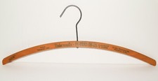 Vintage Underwood's DE-PEND-ON-US-Cleaners  Dyers Compton Calif 16" Wood Hanger