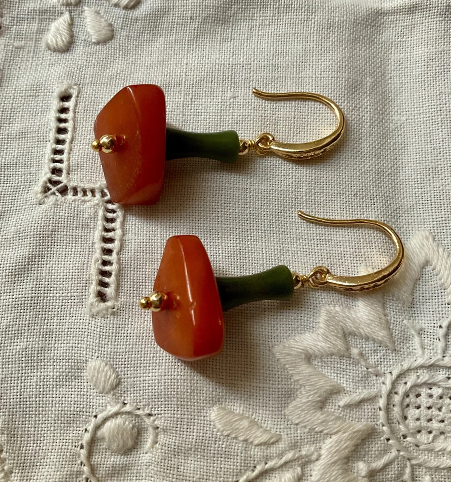 ANCIENNES BOUCLES D'OREILLES PLAQUÉ OR - @MBRE BALTIQUE & JADE VÉRITABLES - Photo 3/4