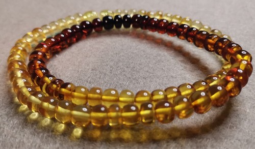 COLLAR DE CUENTAS MULTICOLOR DE PIEDRA ÁMBAR BÁLTICO GENUINO - Imagen 2 de 7