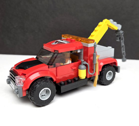 LEGO City 60137 Police Tow Truck Trouble Motorcycle w/Manual Box Retired