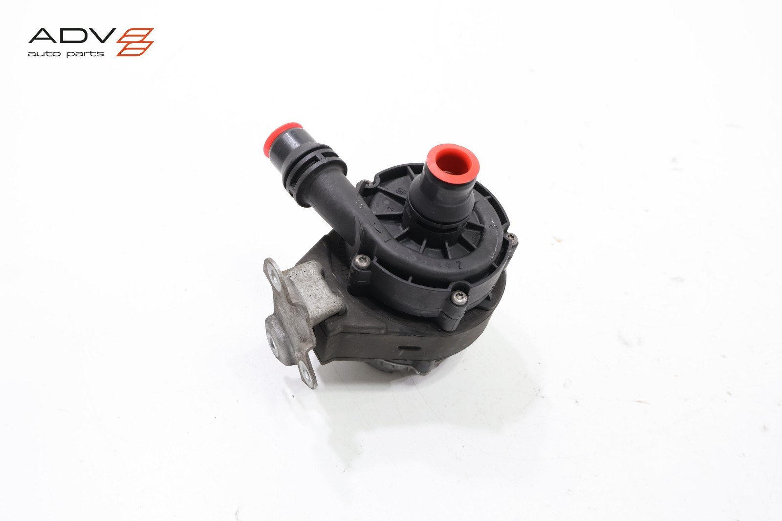 2014 - 2020 BMW i8 I12 ENGINE COOLANT AUXILIARY WATER PUMP OEM