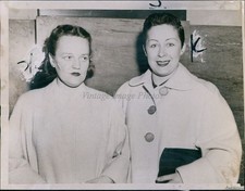1953 Photo Grace Mcneeley E Boston Witness For Viola H Shannahan Courts 6X8