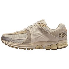 Nike ZOOM VOMERO ROAM Casual Running Shoes Beige Men's Size IM6966-104
